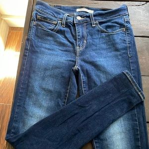 Levi’s 710 super skinny jeans